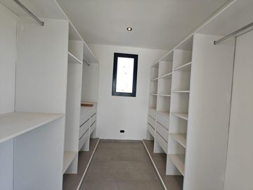 Casa con pileta en San Pablo