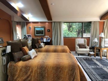 VENTA CASA EN CALLE CERRADA EN JARDINES EN LA MONTAÑA