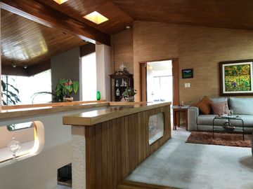 VENTA CASA EN CALLE CERRADA EN JARDINES EN LA MONTAÑA