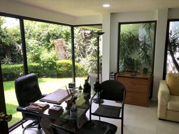 VENTA CASA EN CALLE CERRADA EN JARDINES EN LA MONTAÑA