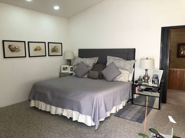 VENTA CASA EN CALLE CERRADA EN JARDINES EN LA MONTAÑA