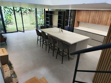 Acogedora Casa Reformada Envig Montessori  1530 Mill