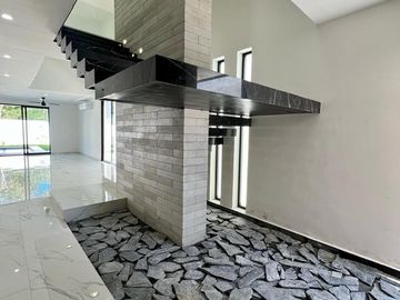 Casa en Venta en Privada Tamara