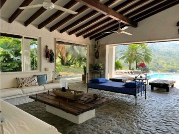 Venta casa finca suroeste Antioquia 8992204DL
