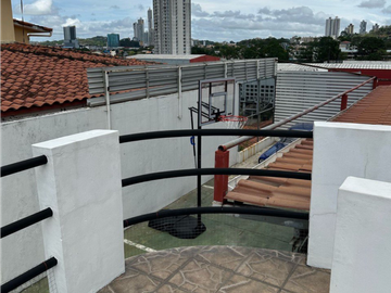 Casa en venta  Los Guayacanes-Hato Pintado (BO)