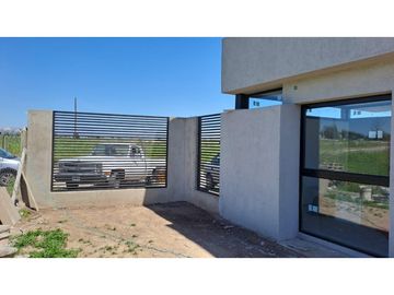 VENTA CASA ALTA GRACIA SANTA LUCIA CORDOBA GRAN UBICACION