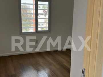 VENTA CASA EN ESQUINA 2 DORM| LA FALDA, CIPOLLETTI