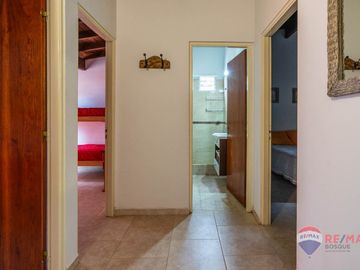 VENTA 4 AMBIENTES DUPLEX PINAMAR COCHERAS PARRILLA