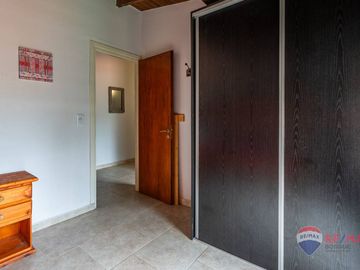 VENTA 4 AMBIENTES DUPLEX PINAMAR COCHERAS PARRILLA