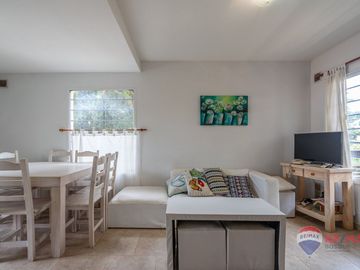 VENTA 4 AMBIENTES DUPLEX PINAMAR COCHERAS PARRILLA