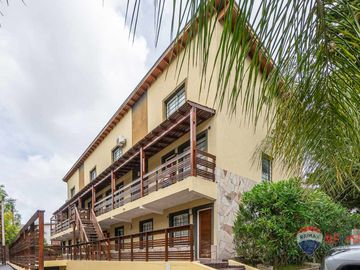 VENTA 4 AMBIENTES DUPLEX PINAMAR COCHERAS PARRILLA