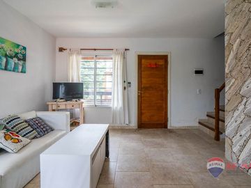 VENTA 4 AMBIENTES DUPLEX PINAMAR COCHERAS PARRILLA