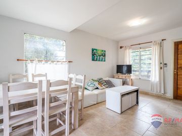 VENTA 4 AMBIENTES DUPLEX PINAMAR COCHERAS PARRILLA