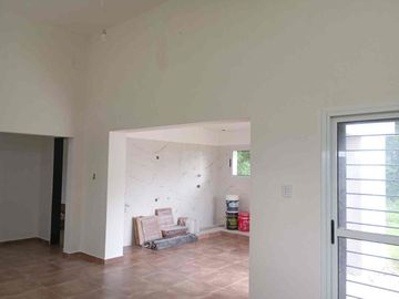 VENTA DE CASA EN MITIMAY 2 DORMITORIOS A ESTRENAR
