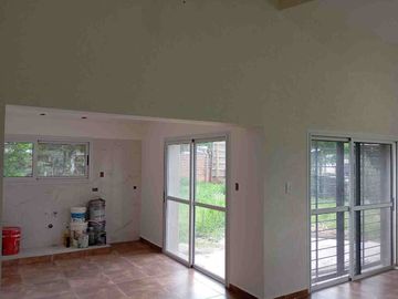 VENTA DE CASA EN MITIMAY 2 DORMITORIOS A ESTRENAR
