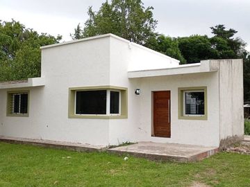 VENTA DE CASA EN MITIMAY 2 DORMITORIOS A ESTRENAR