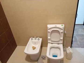 VENTA DE CASA EN MITIMAY 2 DORMITORIOS A ESTRENAR
