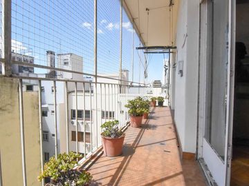 Venta Depto 6 amb coch y baulera en Caballito