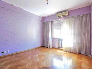 Venta Depto 6 amb coch y baulera en Caballito