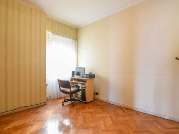 Venta Depto 6 amb coch y baulera en Caballito