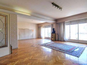 Venta Depto 6 amb coch y baulera en Caballito
