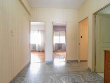 Venta Depto 6 amb coch y baulera en Caballito