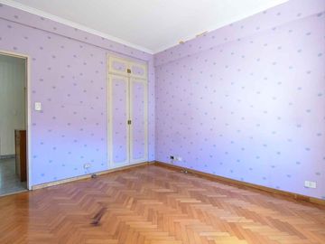 Venta Depto 6 amb coch y baulera en Caballito