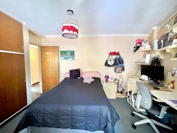 VENTA DEPARTAMENTO 5 AMB C/BALCON Y COCHERA FIJA