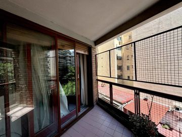 VENTA DEPARTAMENTO 5 AMB C/BALCON Y COCHERA FIJA