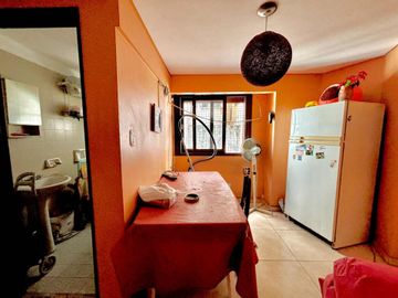 VENTA DEPARTAMENTO 5 AMB C/BALCON Y COCHERA FIJA