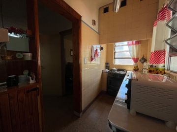 Casa Venta 4 Ambientes con Local en Palomar