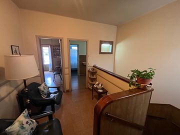 Casa Venta 4 Ambientes con Local en Palomar