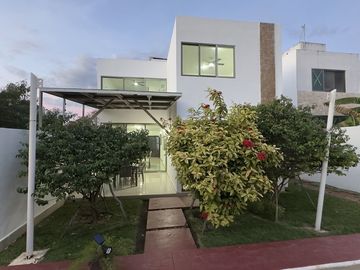 Casa en venta equipada Mérida Yucatán, Vida Verde Cholul