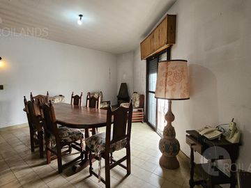 Venta PH 3 Ambientes Patio Terraza y Balcón a Reciclar en El Palomar