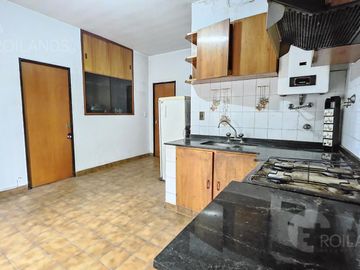 Venta PH 3 Ambientes Patio Terraza y Balcón a Reciclar en El Palomar