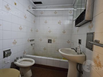 Venta PH 3 Ambientes Patio Terraza y Balcón a Reciclar en El Palomar