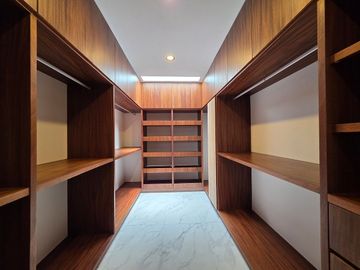 Casa en VENTA en PUNTA TIBURON