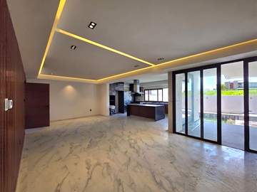 Casa en VENTA en PUNTA TIBURON