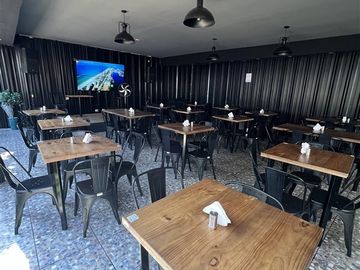 Local Comercial en Venta en Restaurante Con Patente De Alcoholes C Diurno y Nocturno