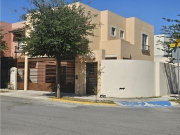 CASA EN VENTA EN MITRAS PONIENTE SECTOR MALAGA  GARCIA