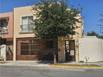 CASA EN VENTA EN MITRAS PONIENTE SECTOR MALAGA  GARCIA