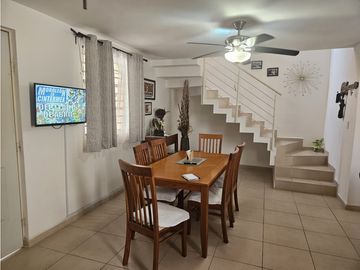 CASA EN VENTA EN MITRAS PONIENTE SECTOR MALAGA  GARCIA