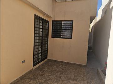 CASA EN VENTA EN MITRAS PONIENTE SECTOR MALAGA  GARCIA