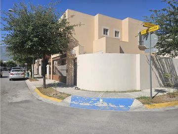 CASA EN VENTA EN MITRAS PONIENTE SECTOR MALAGA  GARCIA