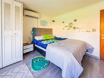 Casa en Venta en Cam. El Alba / Bulnes Correa - Estupenda y Cómoda Casa Remodelada