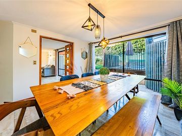 Casa en Venta en Cam. El Alba / Bulnes Correa - Estupenda y Cómoda Casa Remodelada