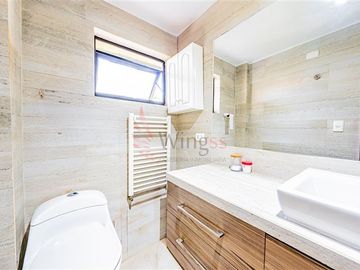 Casa en Venta en Cam. El Alba / Bulnes Correa - Estupenda y Cómoda Casa Remodelada