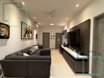 CASA EN VENTA LA JOYA ZONA CARRETERA NACIONAL MONTERREY