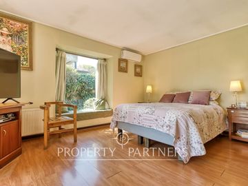 Venta de Gran casa en La Reina, cercana al colegio Andree