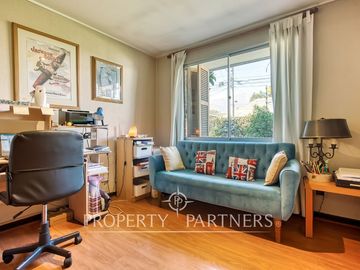 Venta de Gran casa en La Reina, cercana al colegio Andree
